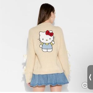 Hello Kitty Beige Turtleneck Sweater